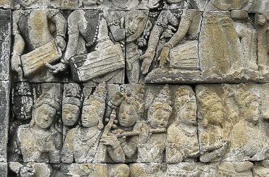 Un viaje personal por la musica del lejano oriente. De Spring Autumn (春秋) a Sun Tzu.