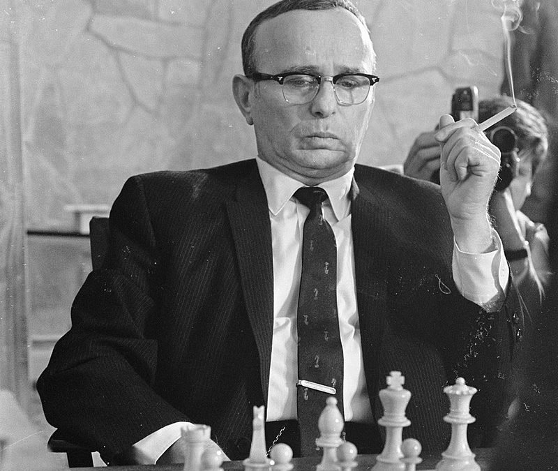 Reshevsky, Samuel (1911-1992)